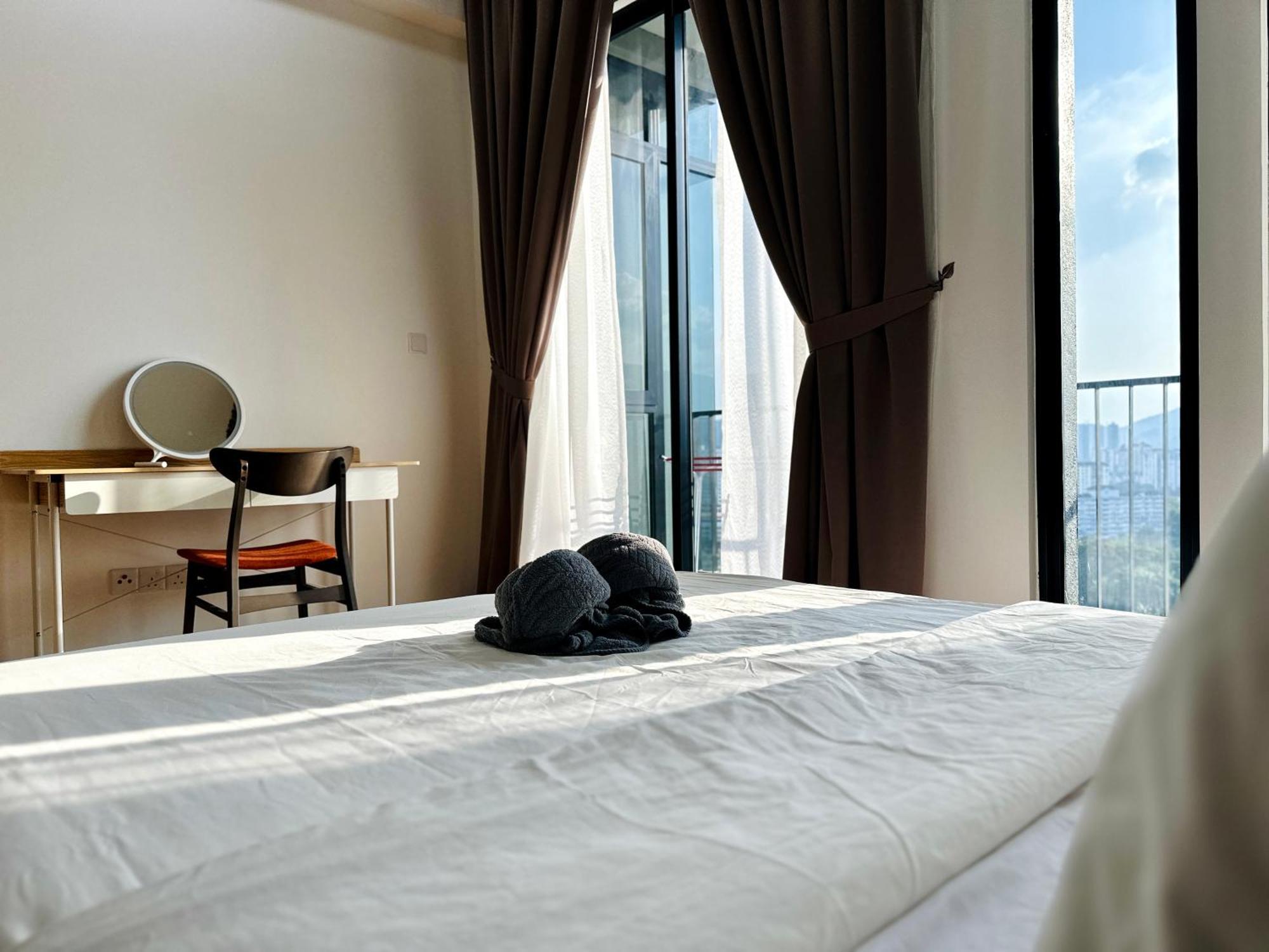New 2Br Georgetown Warm And Lovely Homestay 10Pax-无敌美景两房民宿 Beacon Executive Suite Extérieur photo