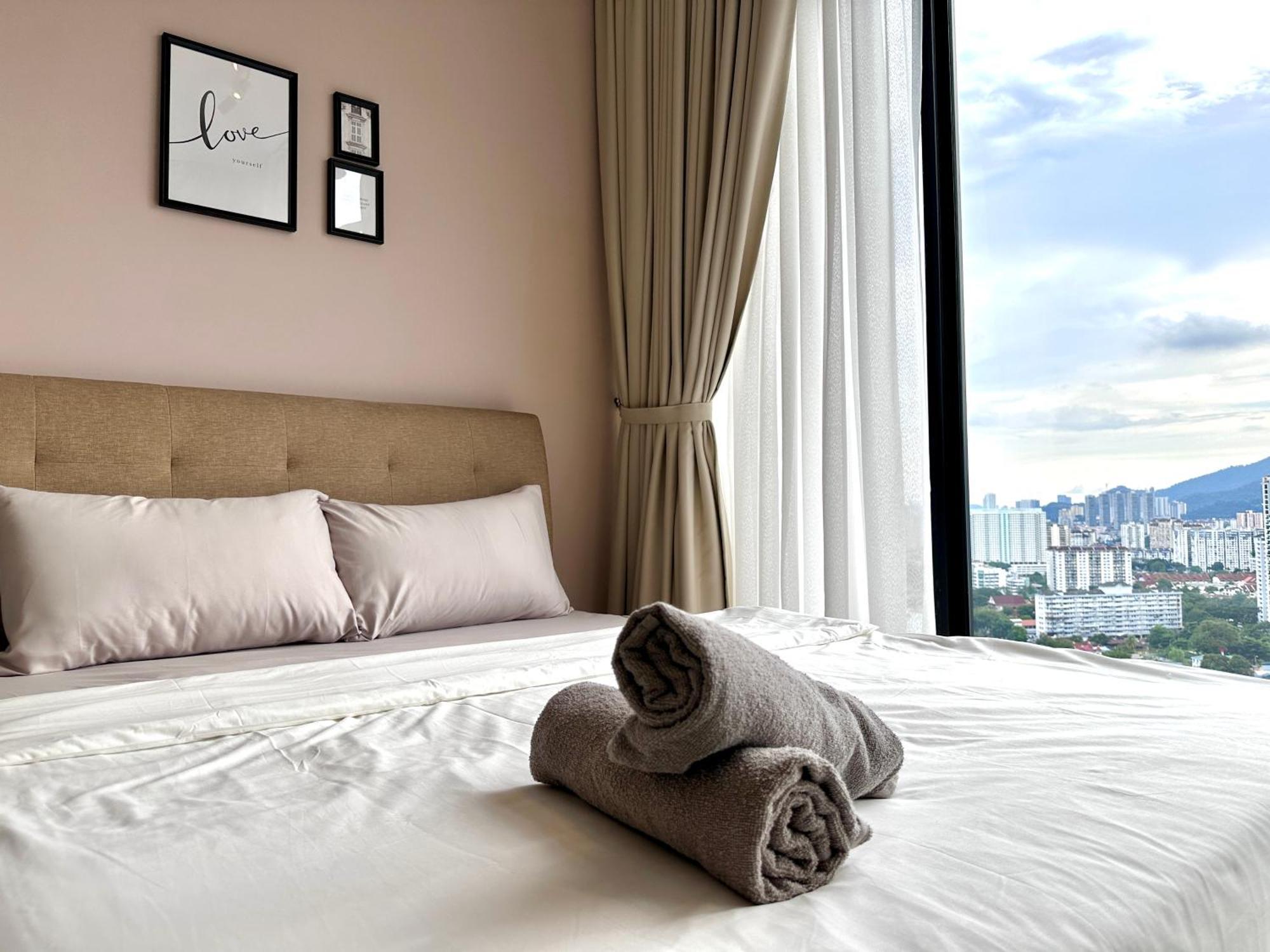 New 2Br Georgetown Warm And Lovely Homestay 10Pax-无敌美景两房民宿 Beacon Executive Suite Extérieur photo