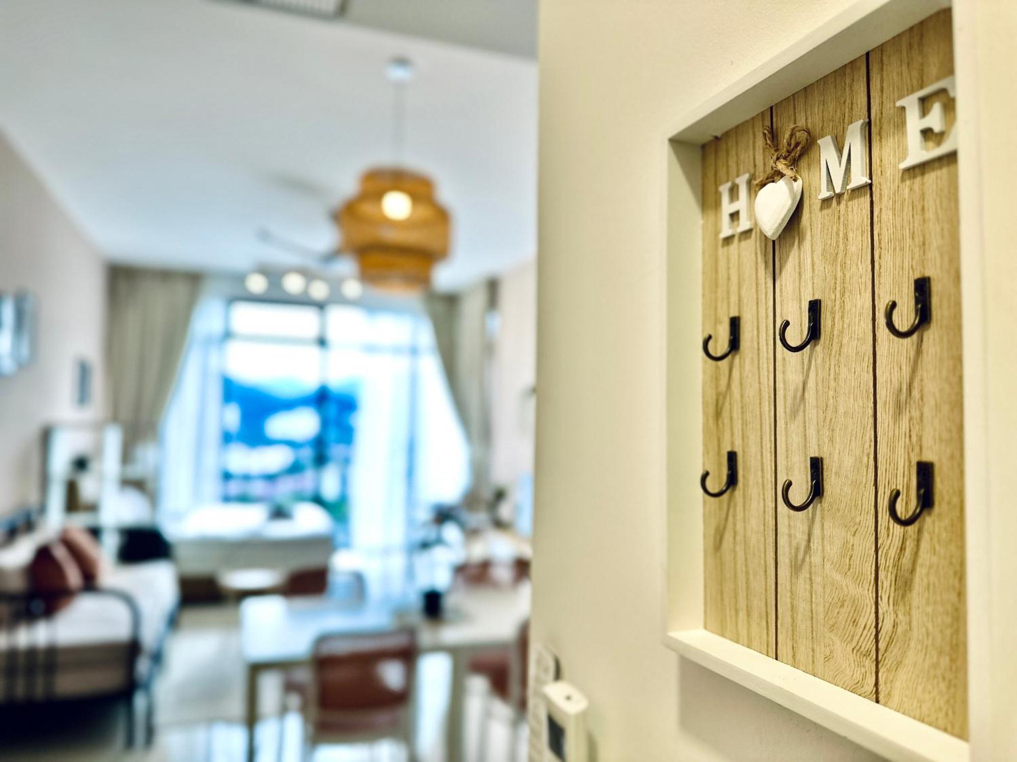 New 2Br Georgetown Warm And Lovely Homestay 10Pax-无敌美景两房民宿 Beacon Executive Suite Extérieur photo