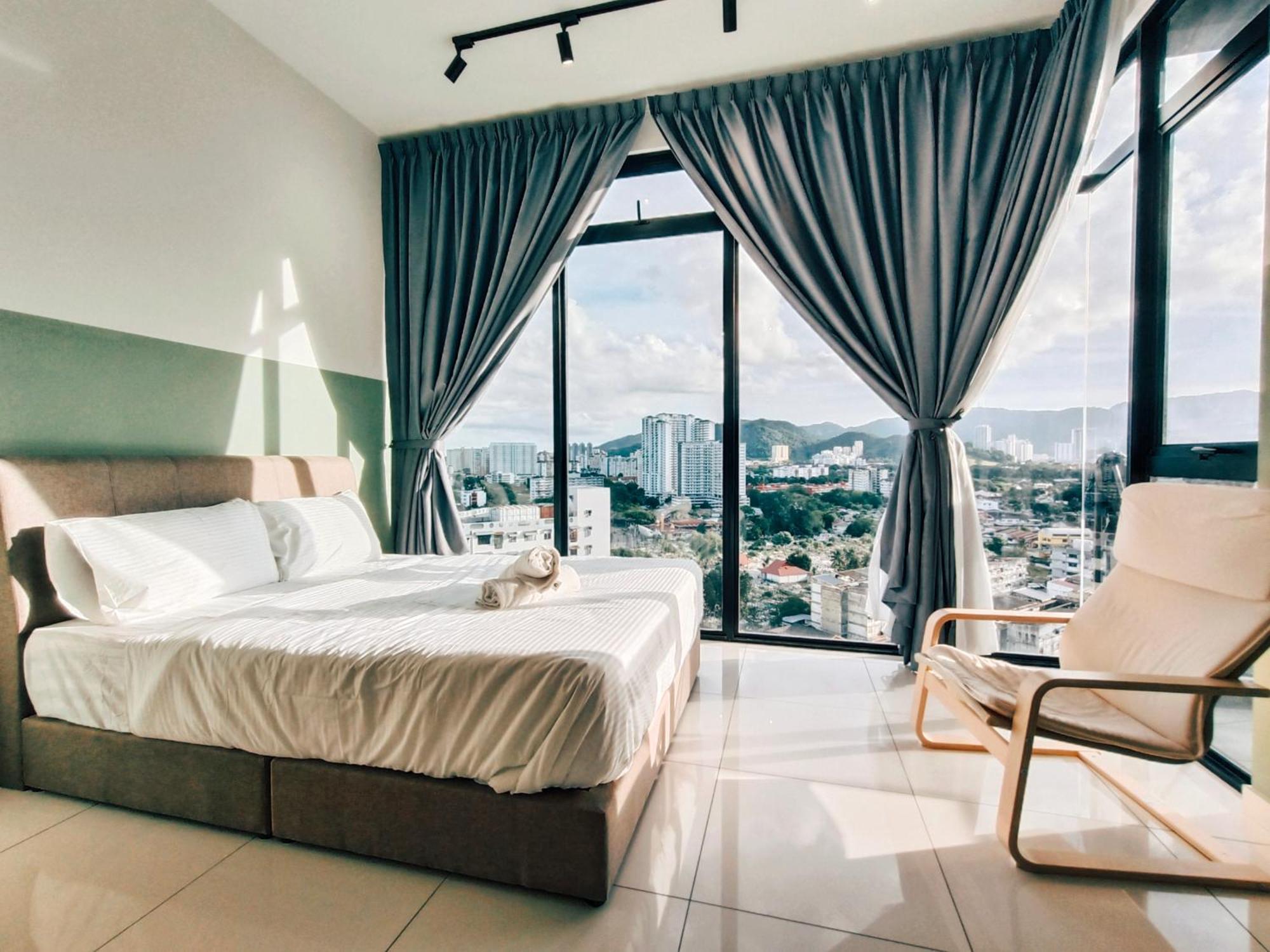 New 2Br Georgetown Warm And Lovely Homestay 10Pax-无敌美景两房民宿 Beacon Executive Suite Extérieur photo