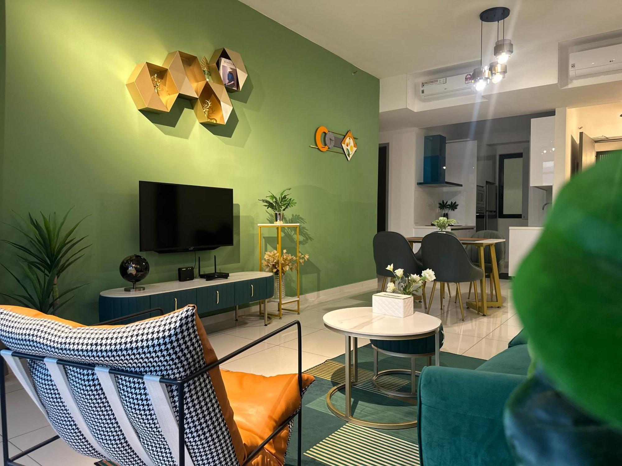 New 2Br Georgetown Warm And Lovely Homestay 10Pax-无敌美景两房民宿 Beacon Executive Suite Extérieur photo