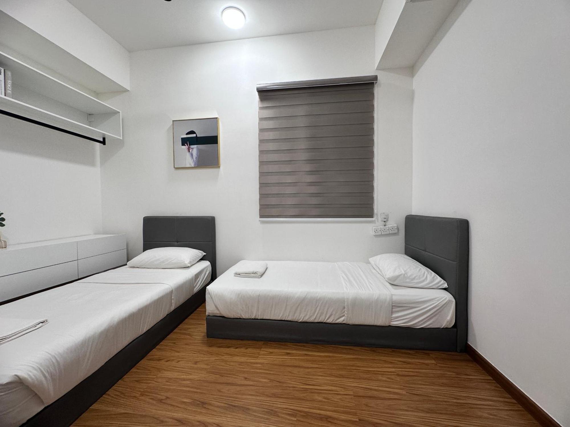 New 2Br Georgetown Warm And Lovely Homestay 10Pax-无敌美景两房民宿 Beacon Executive Suite Extérieur photo