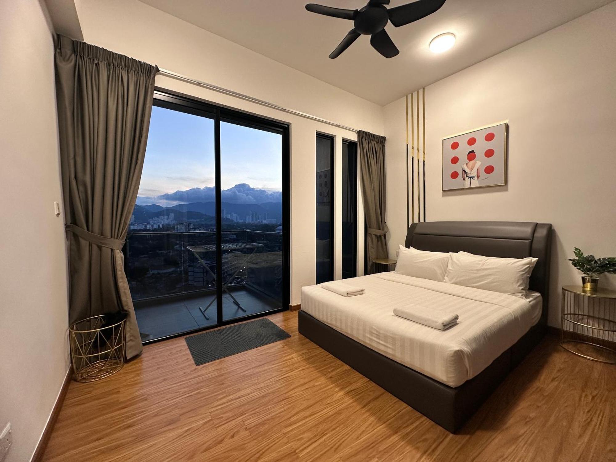 New 2Br Georgetown Warm And Lovely Homestay 10Pax-无敌美景两房民宿 Beacon Executive Suite Extérieur photo